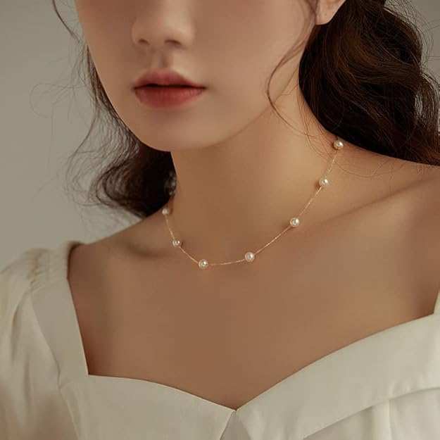Pearl Necklaces for Women, Gold Pearl Choker Single Pendant Necklace Layered Daisy Prom Wedding Strands for Bride Bridesmaids Beach Summer Jewelry