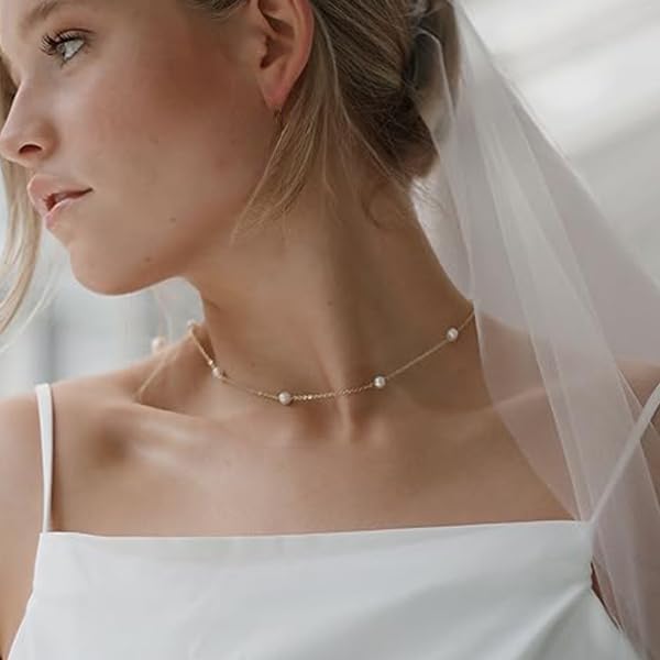 Pearl Necklaces for Women, Gold Pearl Choker Single Pendant Necklace Layered Daisy Prom Wedding Strands for Bride Bridesmaids Beach Summer Jewelry